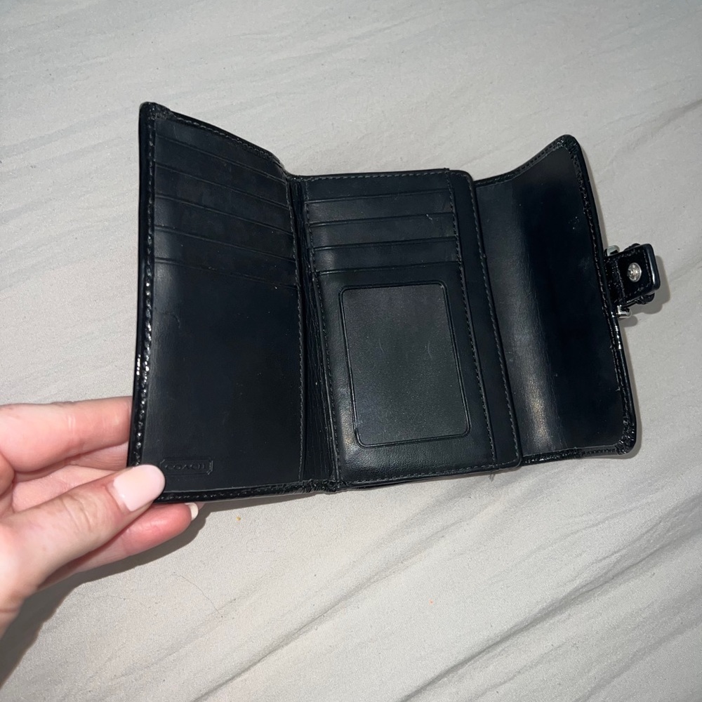 Coach Wallet - Picture 4 of 5